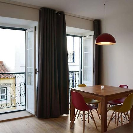 Two Bedroom Apt In Historic Location! Close To The River Lisboa Екстериор снимка